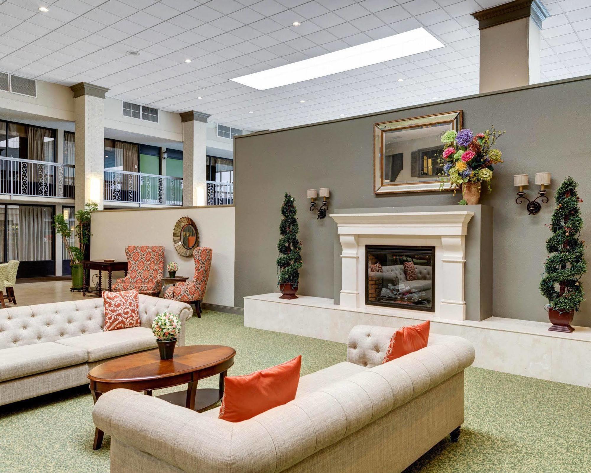 Courtyard By Marriott Covington / Mandeville Dış mekan fotoğraf